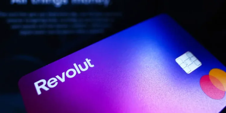 IPTV pirate : vous pensiez être invisible ? Revolut a livré 200 abonnés à la justice 🕵️‍♂️
